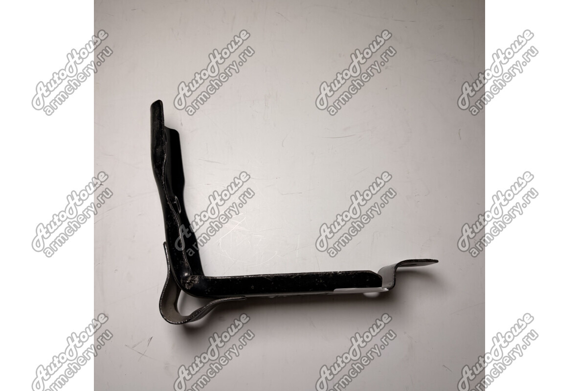 Кронштейн бампера заднего Chery Amulet [1.6 8V 5MT лифтбэк]
